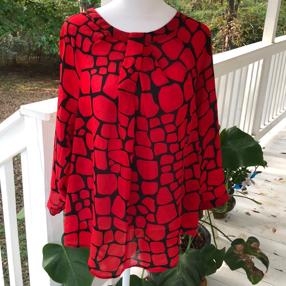 Women’s Blouse